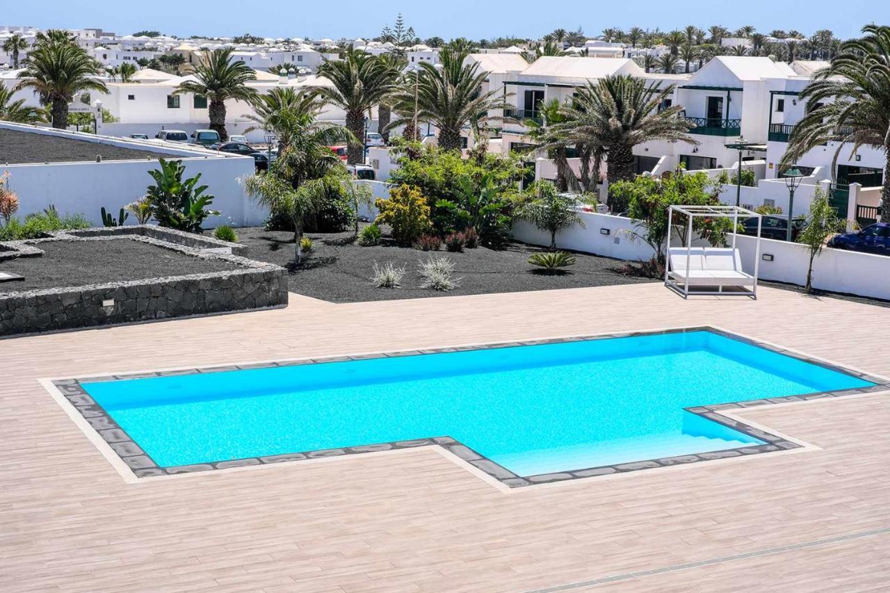 Luminosa Vivienda Vacacional Con Vista A La Piscina Коста Тегисе Екстериор снимка