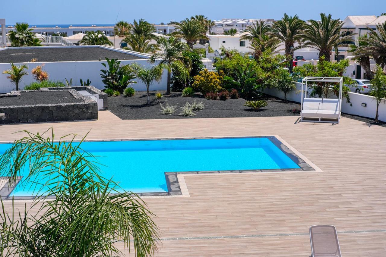 Luminosa Vivienda Vacacional Con Vista A La Piscina Коста Тегисе Екстериор снимка
